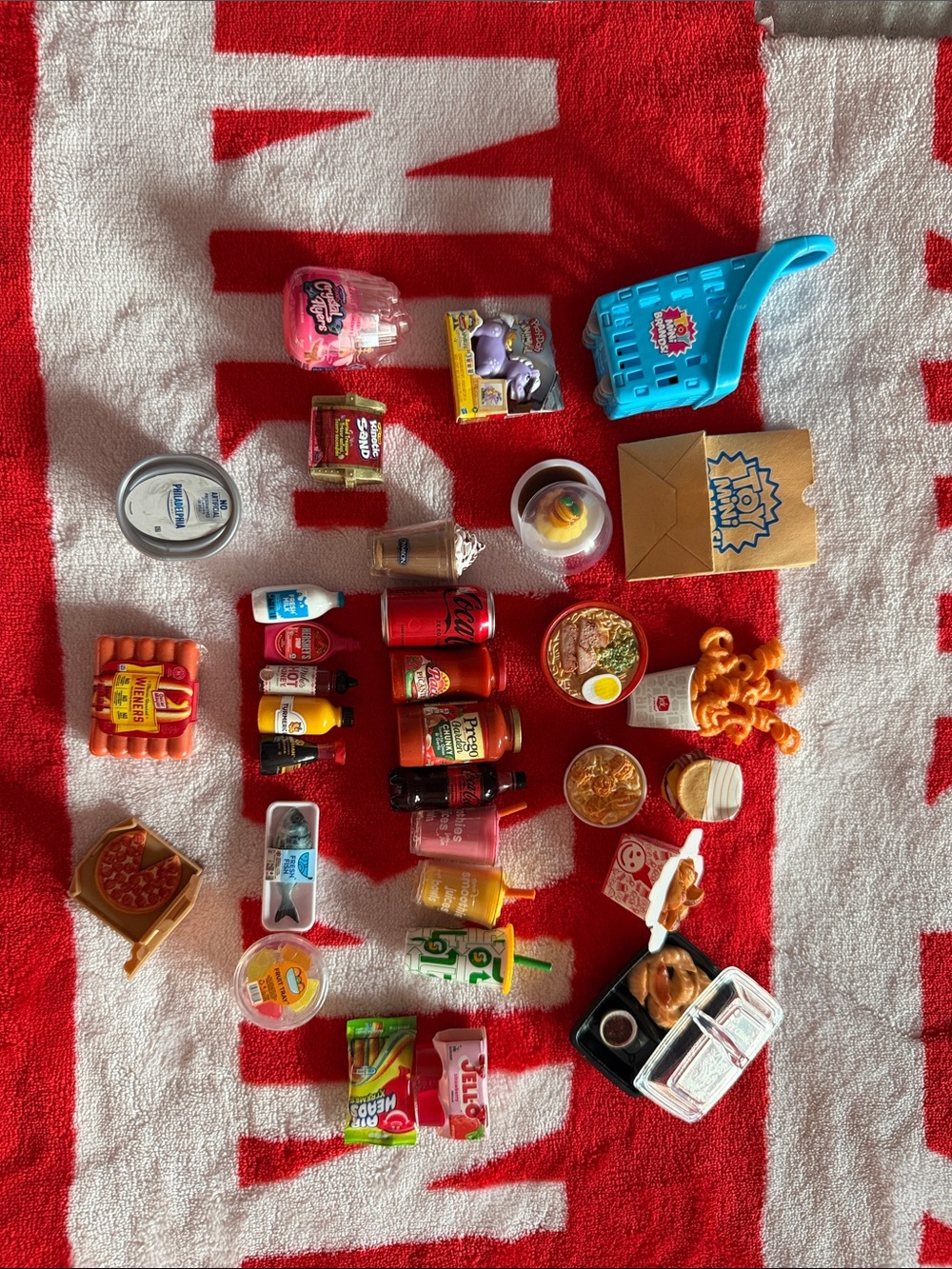 Mini brands assortment
